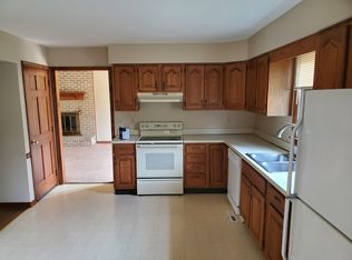 3500 Ada Dr, Mechanicsburg, PA 17050