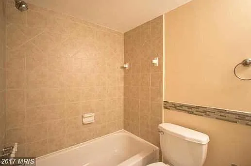 7728 Hanover Pkwy #T-2 — Photo 8