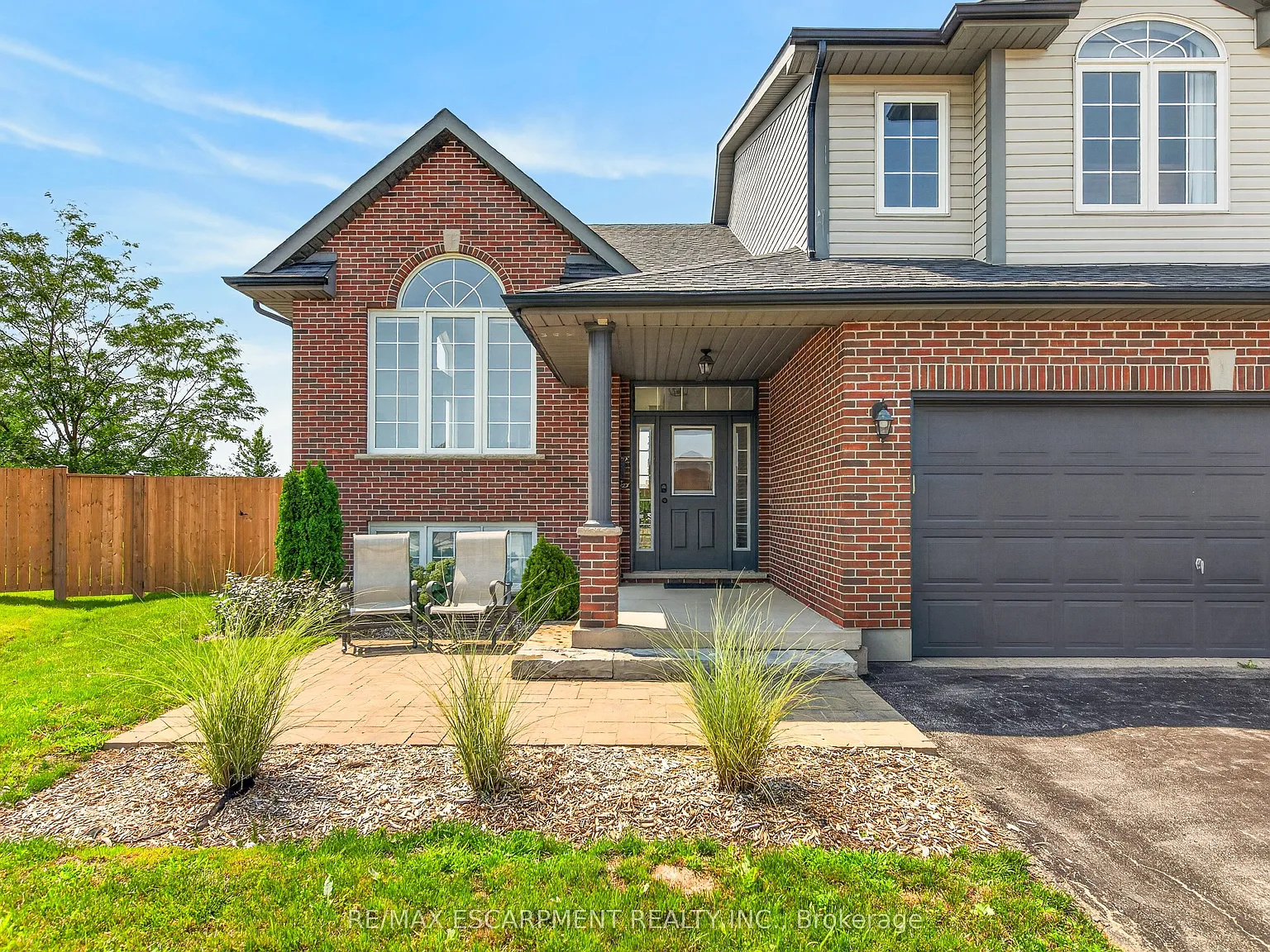 4 bed, $2,800 — Photo 4
