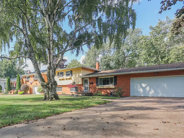 2701 Eastwood Dr, Sandusky, OH 44870