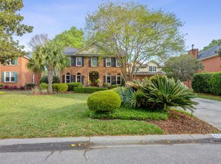 637 Hobcaw Bluff Dr, Mount Pleasant, SC 29464
