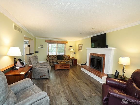 4th image of 6312 Foxwood Ct