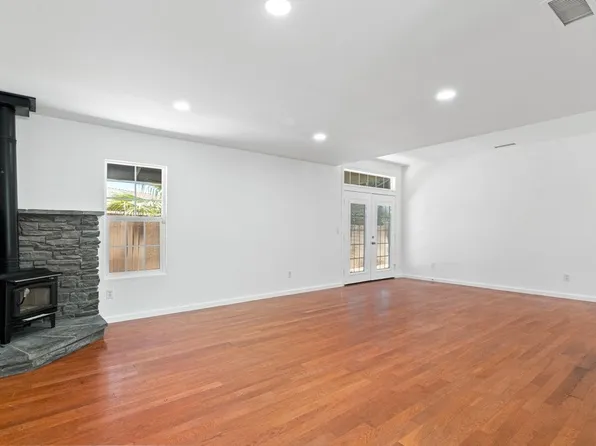 205 Waring Ave, Riverside, CA 92507