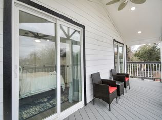 916 Caplin St #B, Houston, TX 77022