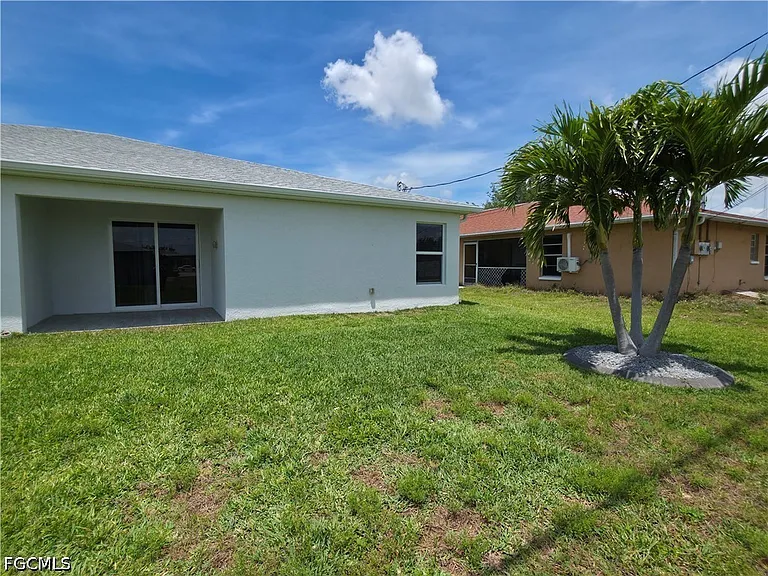 2907 SW Santa Barbara Pl — Photo 20