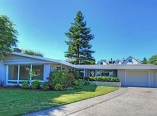 9874 Vineyard Crst, Bellevue, WA 98004