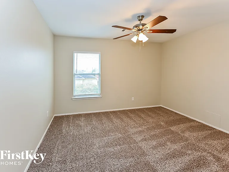 7230 Wimberly Oaks Ln — Photo 13