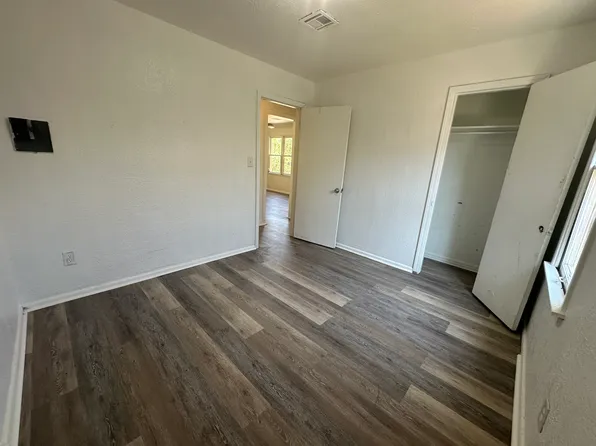 2524 SW 45th St, Oklahoma City, OK 73119