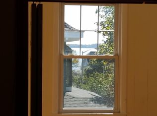 98 Nahant St APT 2B, Lynn, MA 01902