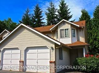 21901 58th Ave W APT B, Mountlake Terrace, WA 98043