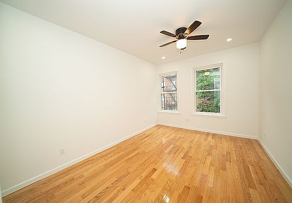 5th image of 25-13 35th Ave #4