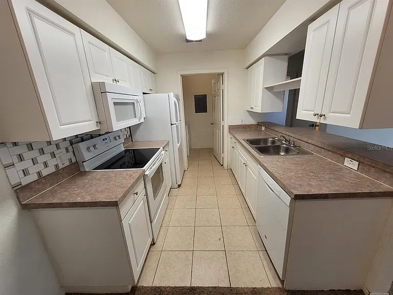 5914 Willow Ridge Dr #101 — Photo 7