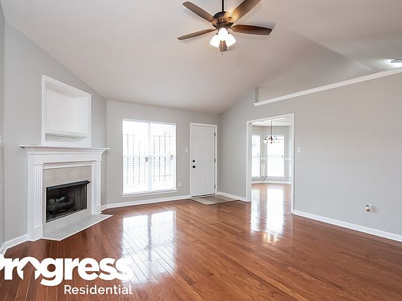 2nd image of 4275 Edmonton St