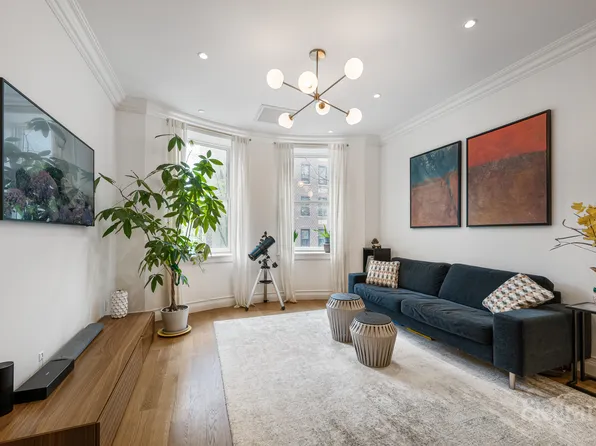 539 Fourth Street image 1 of 11