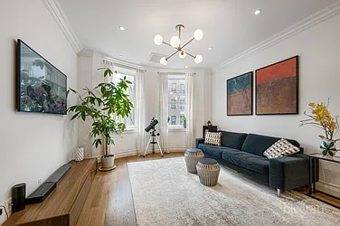 539 Fourth Street, #2L