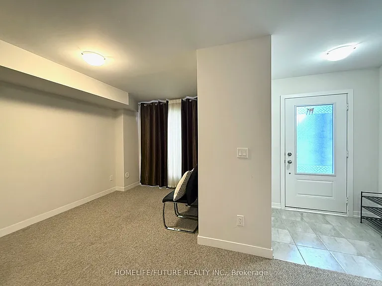 1956 Altona Rd #2 — Photo 5