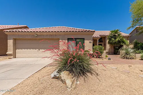9018 E Caribbean Ln Photo 1