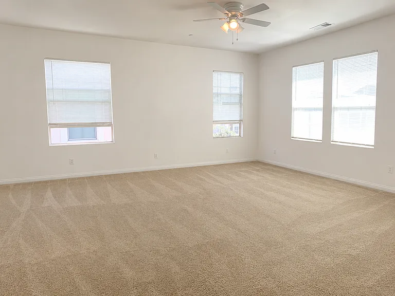 1062 Seaglass Way — Photo 6