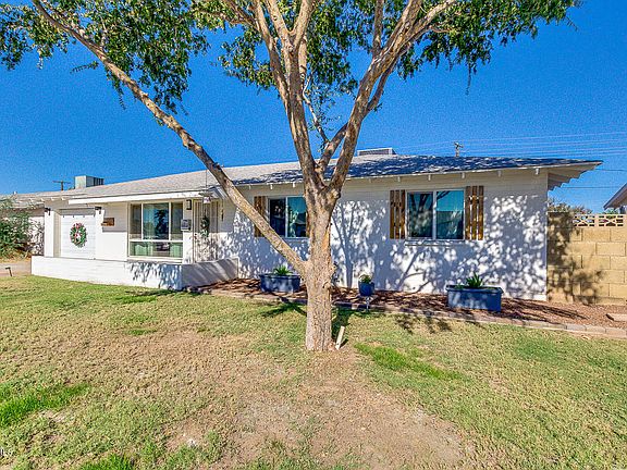 3rd image of 3736 W Cactus Wren Dr