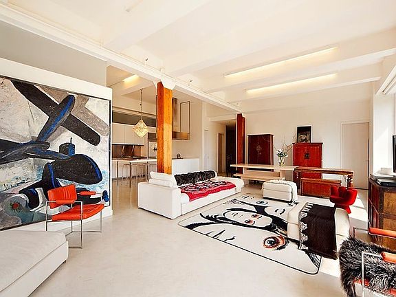 5th image of 145 6th Ave APT 4A
