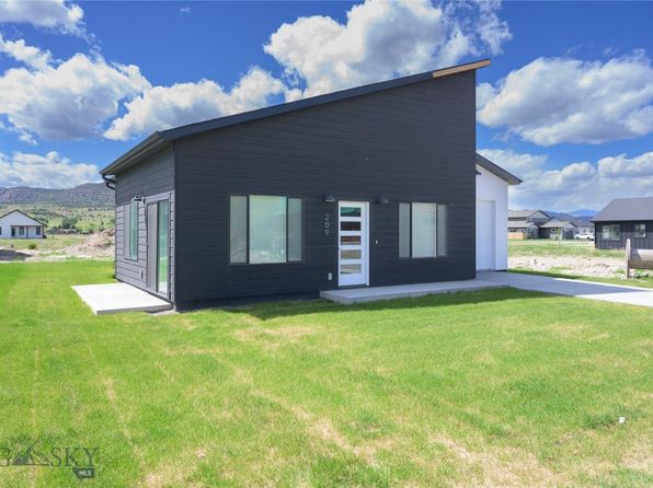 209 Pearl St, Ennis, MT 59729