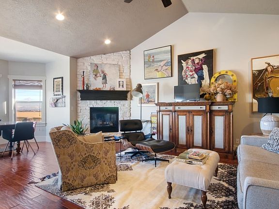 3rd image of 6262 W Freedom Hill Way