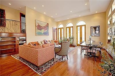 3rd image of 230 W 78th St APT 5B