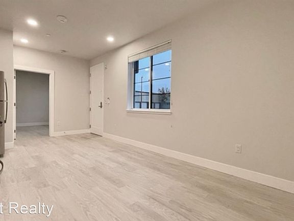 2nd image of 3680 Broad St #100