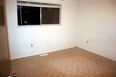 5th image of 5512 Anton Ct SE