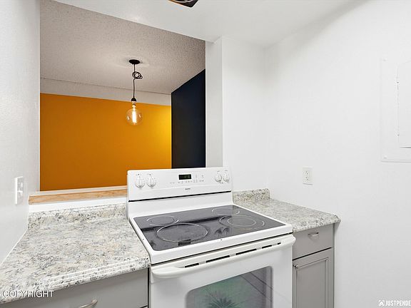 4th image of 4630 Reka Dr APT C14