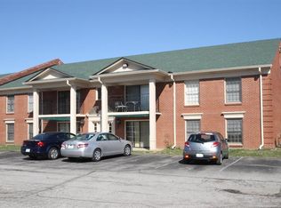 7 Dupont Way APT 5, Saint Matthews, KY 40207