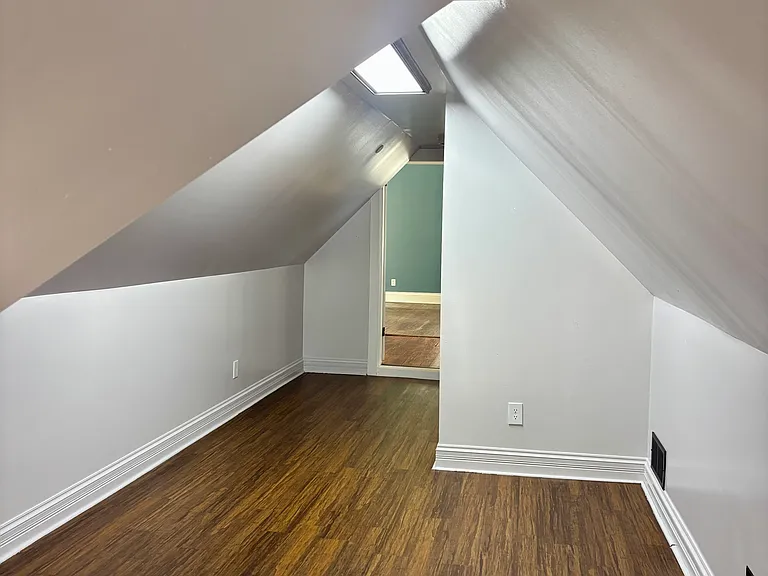 524 E Ormsby Ave — Photo 30