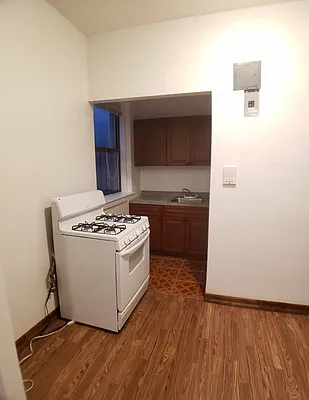Rented by Bohemia Realty Group | media 2