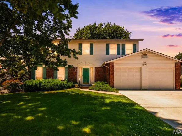 715 Westbridge Dr, Saint Peters, MO 63376