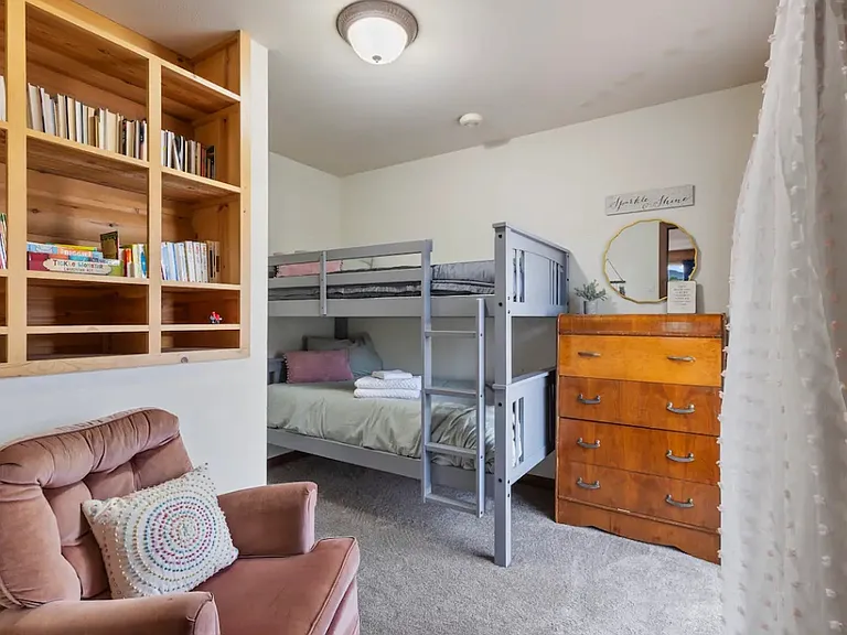 4135 S Highway 189 — Photo 12