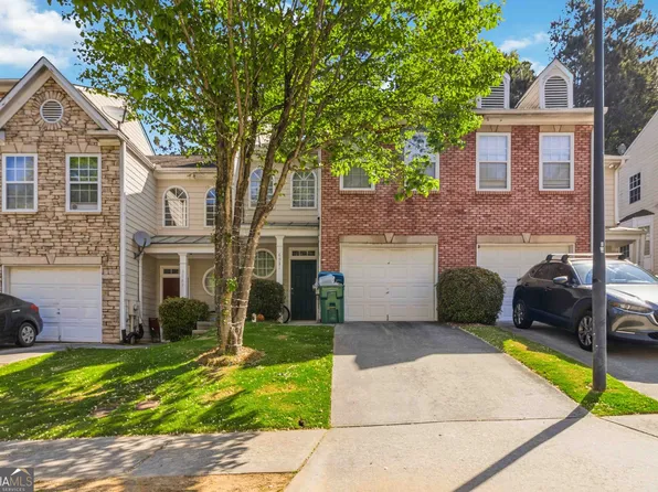 6031 Grovegate Ln, Tucker, GA 30084