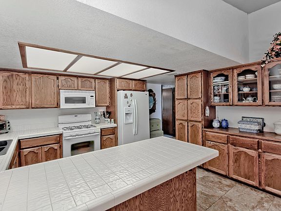 5th image of 1290 Mohican Dr