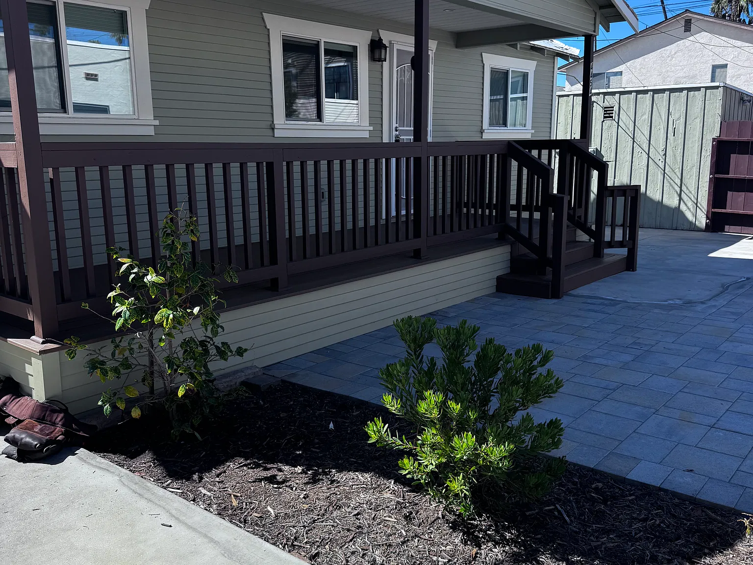 4454 Campus Avenue — Photo 2