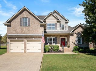 2738 Maylon Dr, Murfreesboro, TN 37128