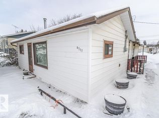 4711 52nd St, Smoky Lake, AB T0A3C0