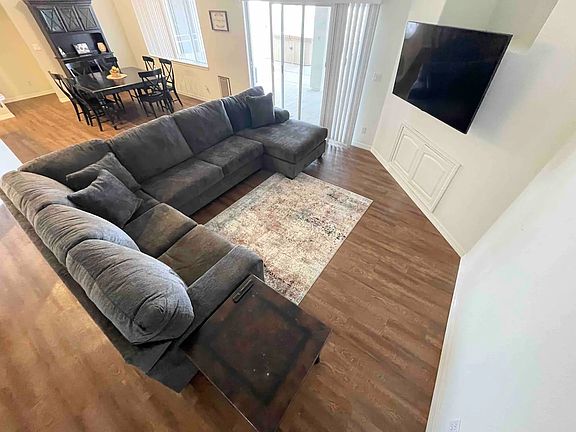 5th image of 311 Park Lake Dr