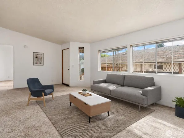 7043 Taurus Lane NE, Bremerton, WA 98311
