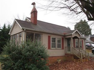 173 Maple St, Rutherfordton, NC 28139