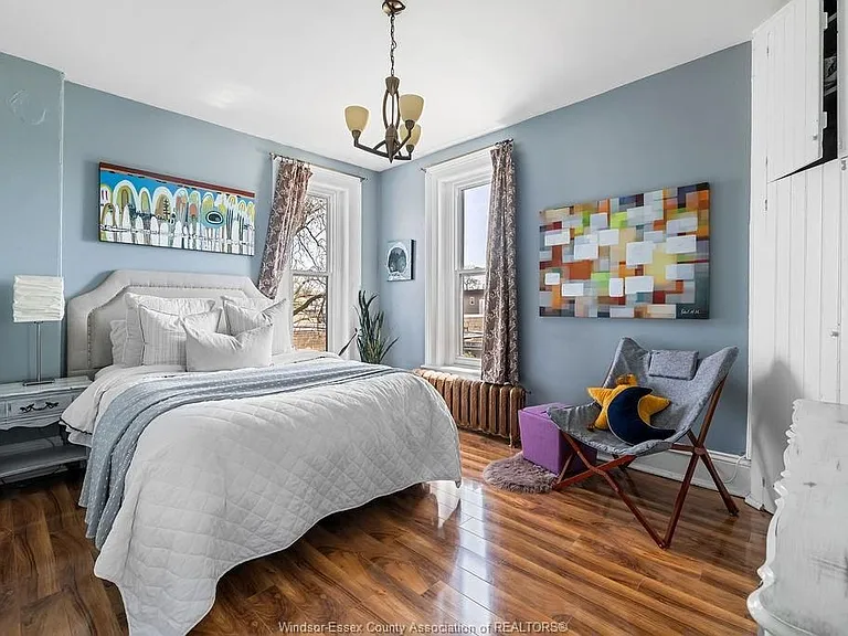 274 Crawford Ave — Photo 32