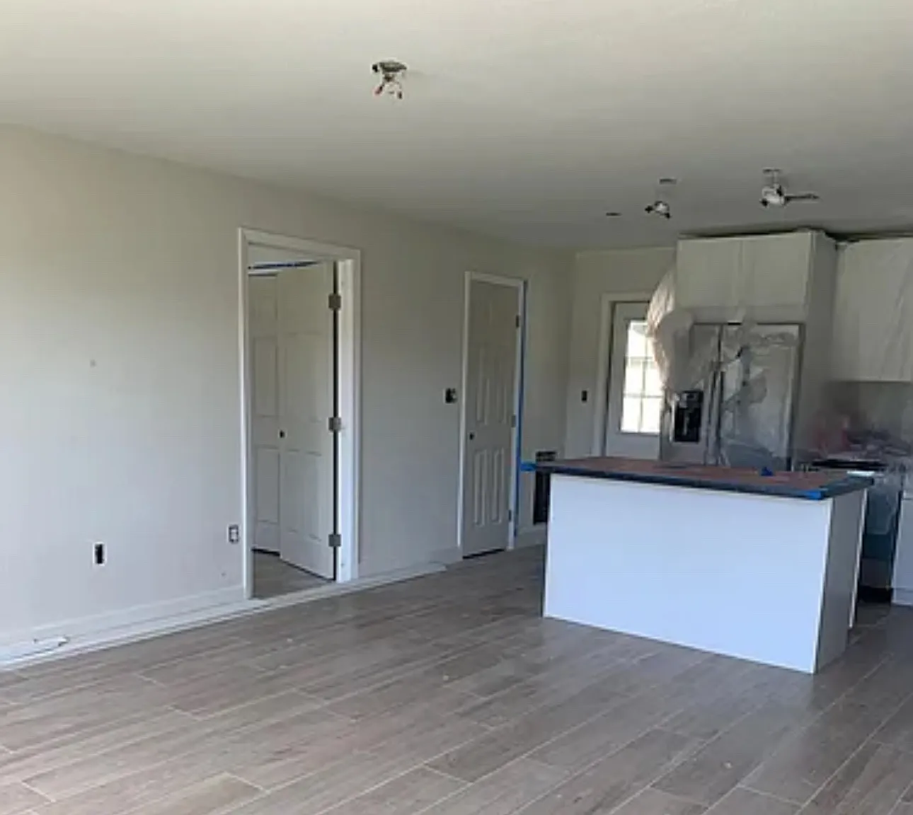 2 bed, 1100 sqft, $1,700 — Photo 1