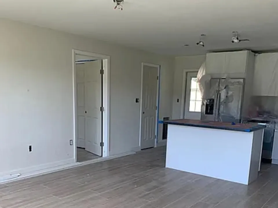 217 Scottsdale Loop