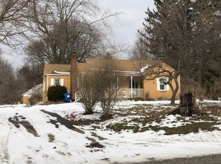 8531 32 Mile Rd, Romeo, MI 48065