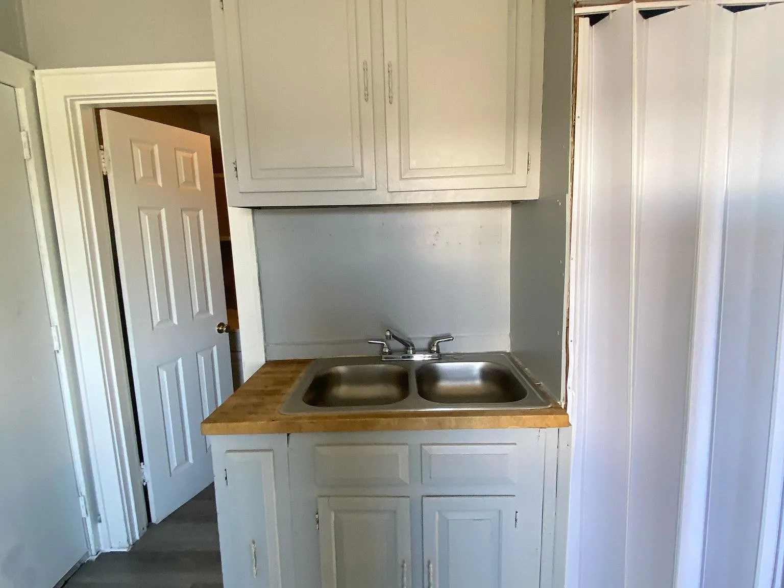Studio, 450 sqft, $695 — Photo 4