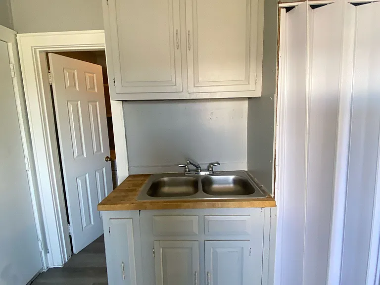 3834 Glenway Ave #5 — Photo 11