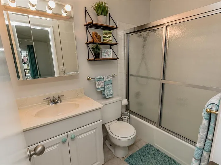 5 Vista Palm Ln #203 — Photo 22